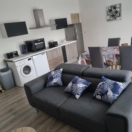 Appartement Sejour , Cure Cransac Au 1Er Etage 2 Nuits Minimum Luaran gambar