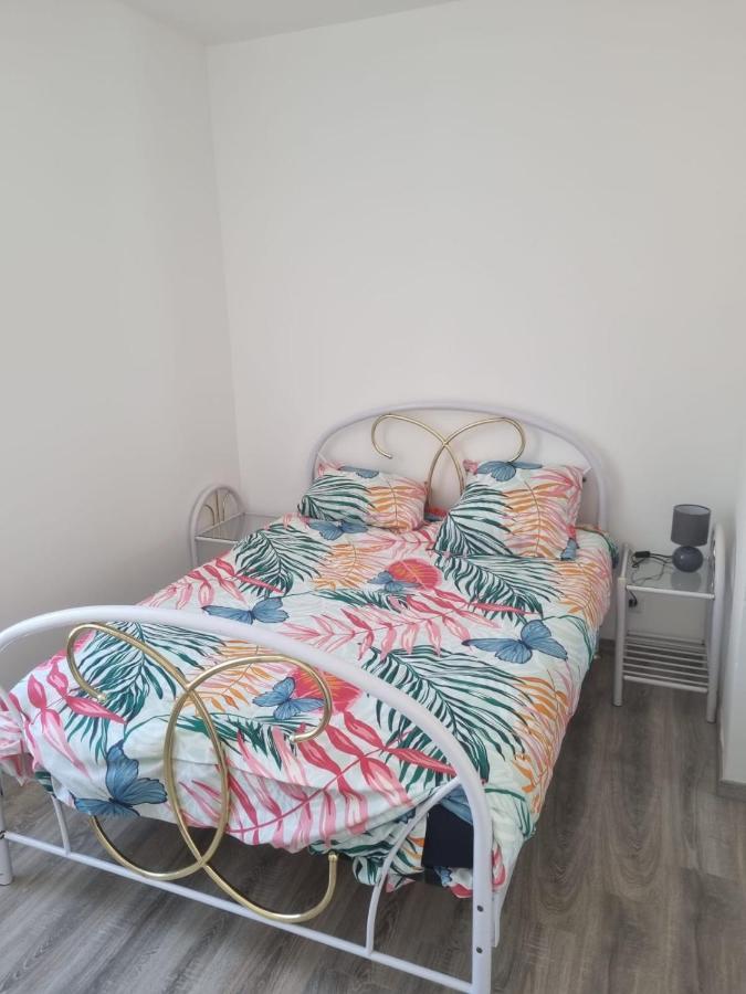 Appartement Sejour , Cure Cransac Au 1Er Etage 2 Nuits Minimum Luaran gambar
